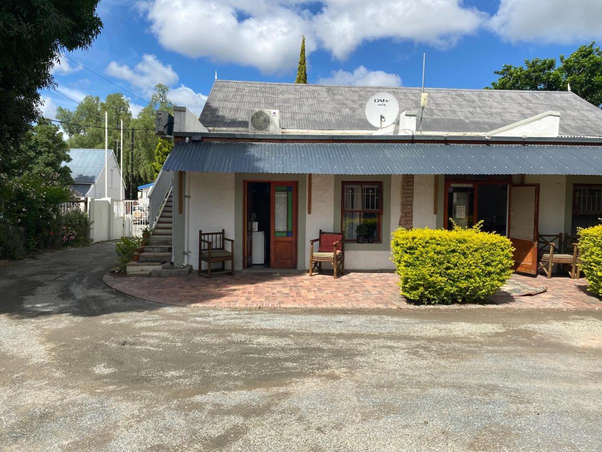 Leo Guest House Robertson Buitenkant foto